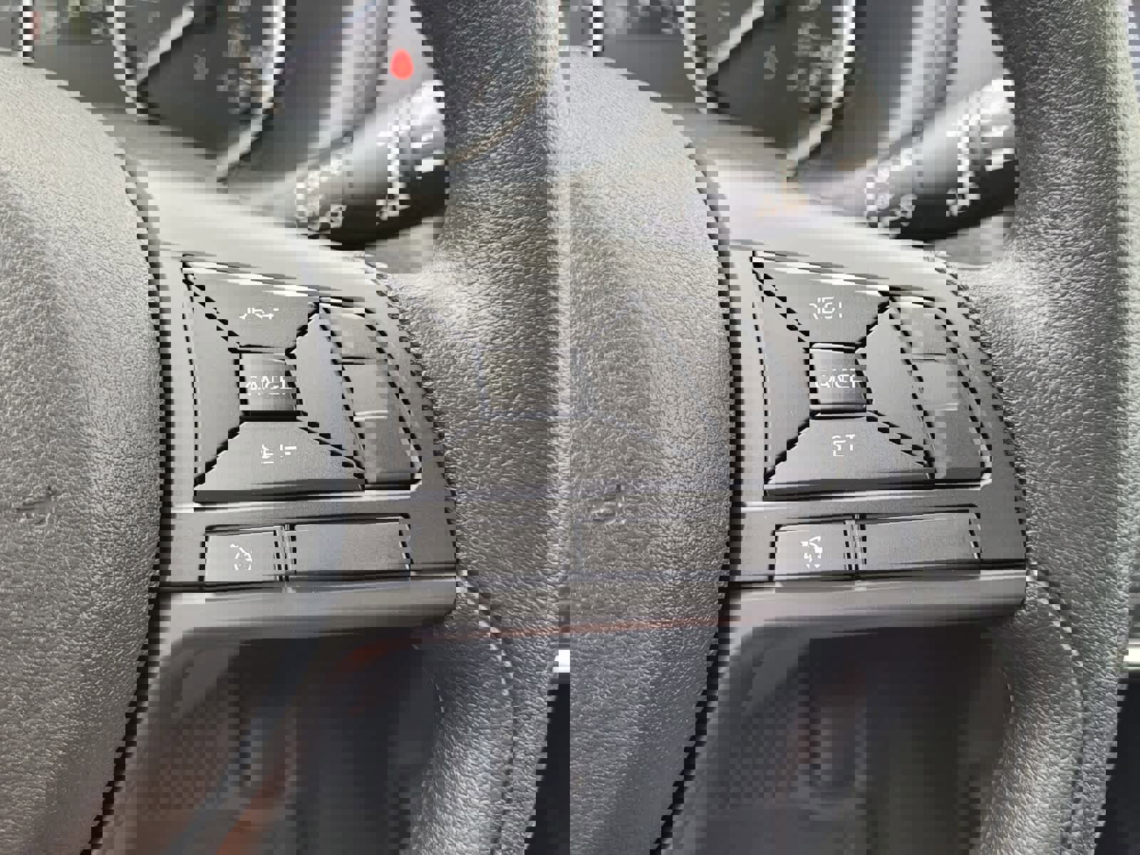 New 2025 Nissan Kicks Play S image 13