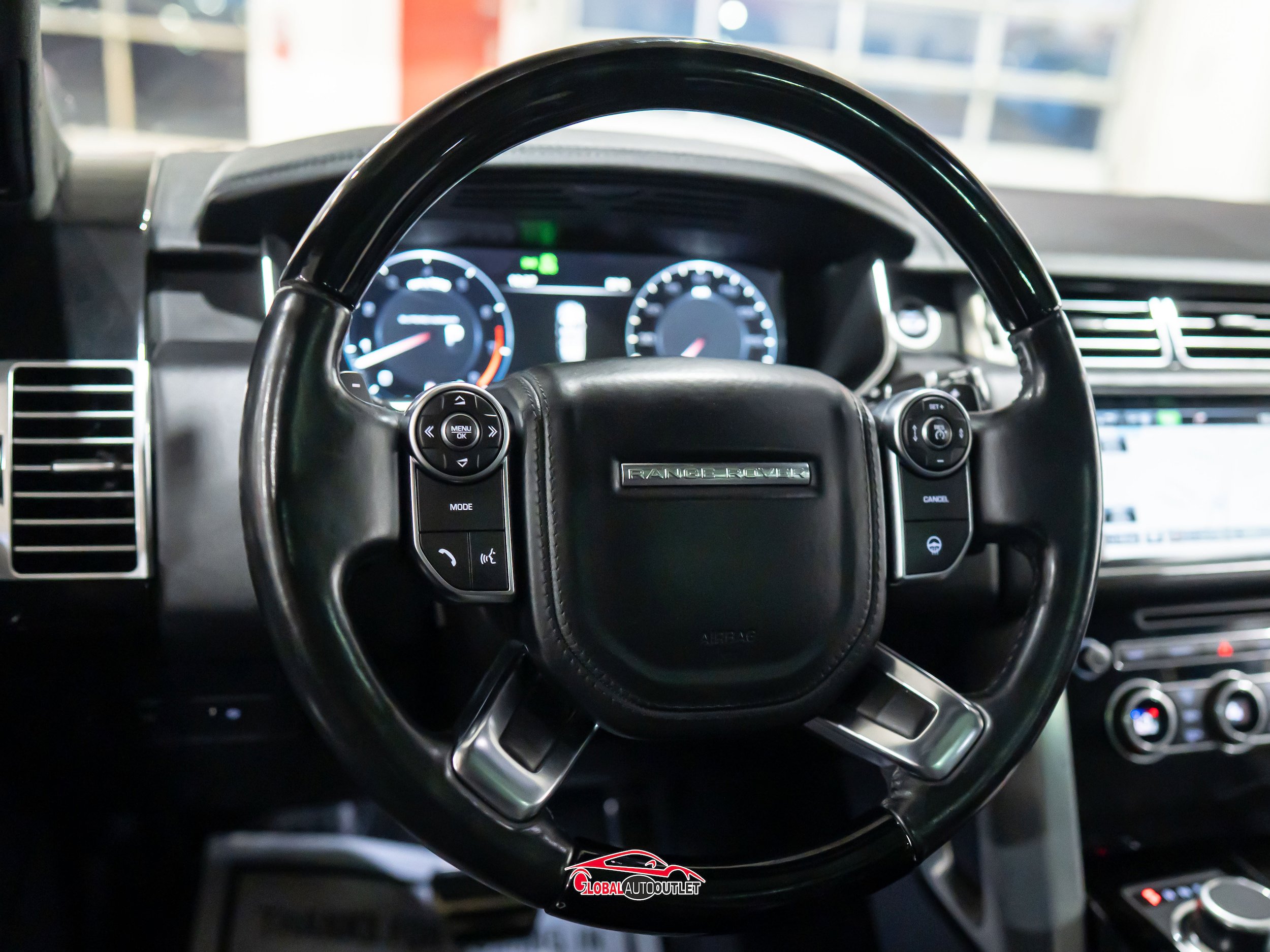Used 2016 Land Rover Range Rover Supercharged AWD/4WD image 24