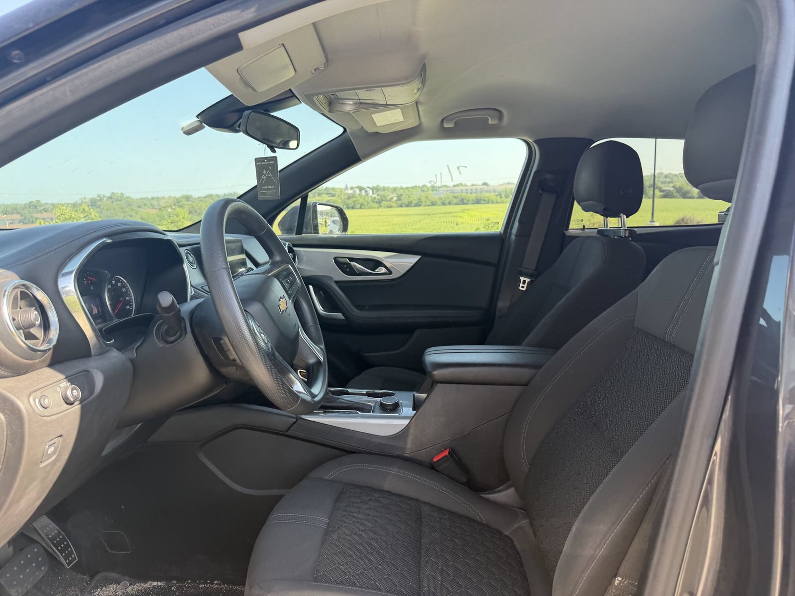 Used 2021 Chevrolet Blazer LT AWD/4WD image 4