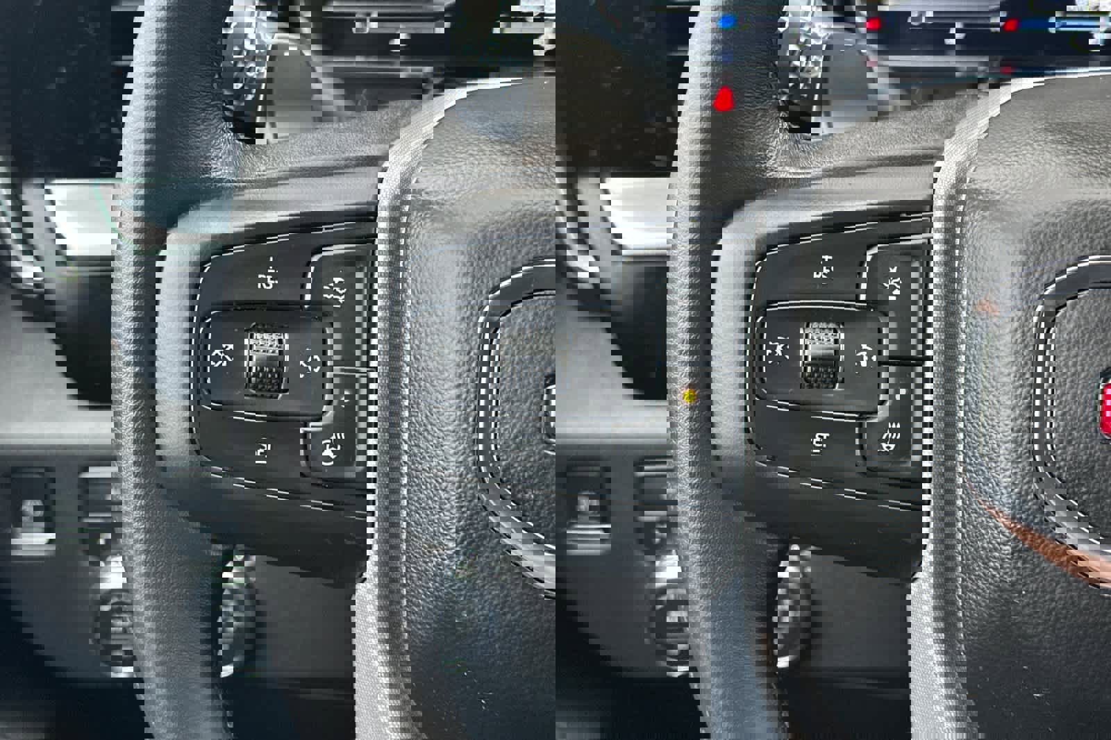 Used 2022 GMC Sierra 1500 SLT w/ SLT Premium Package image 26