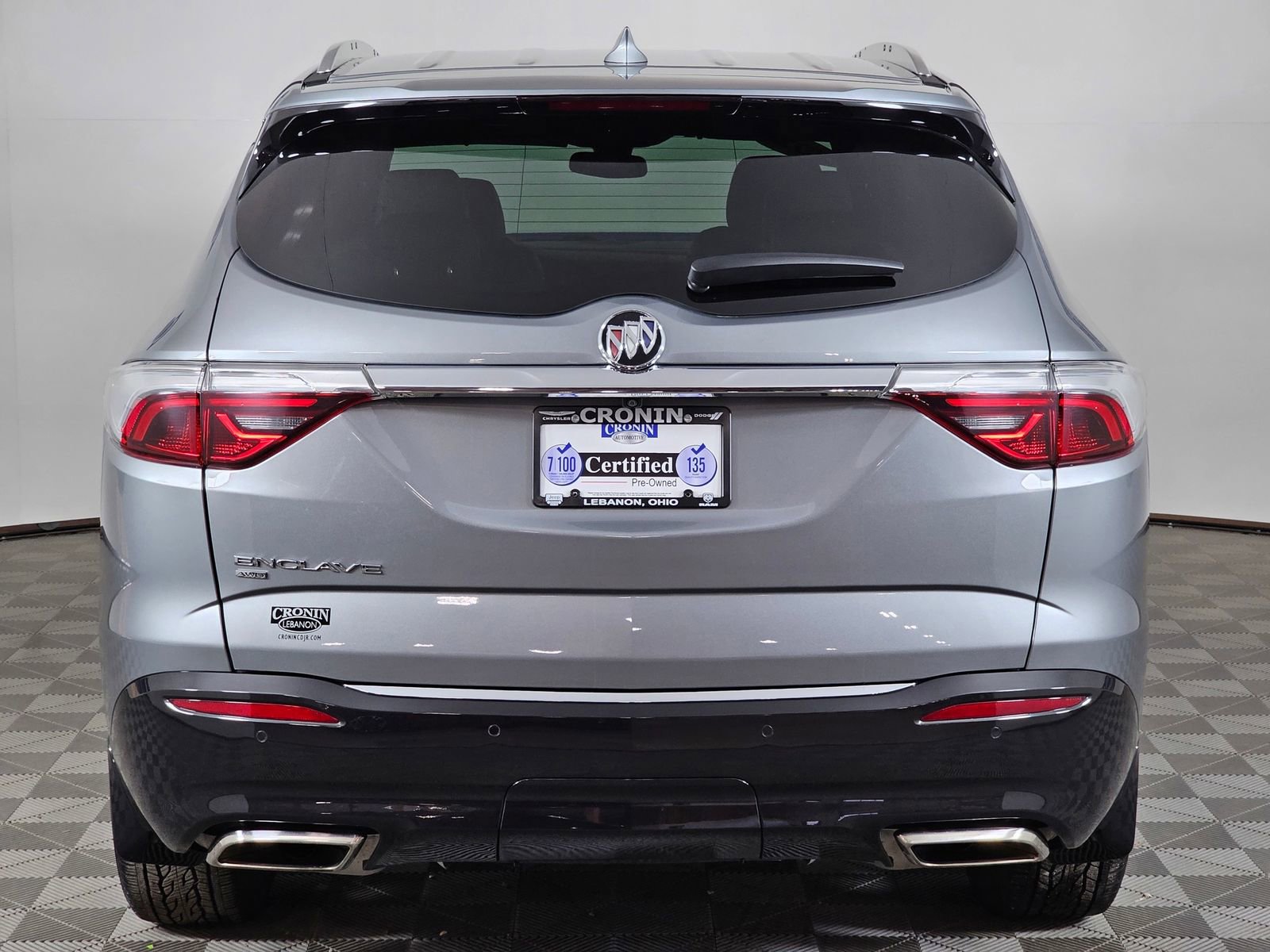 Used 2024 Buick Enclave Essence w/ Experience Buick Package image 5