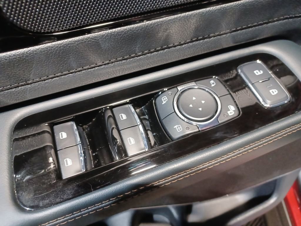 Used 2025 Lincoln Aviator AWD w/ Jet Appearance Package image 15