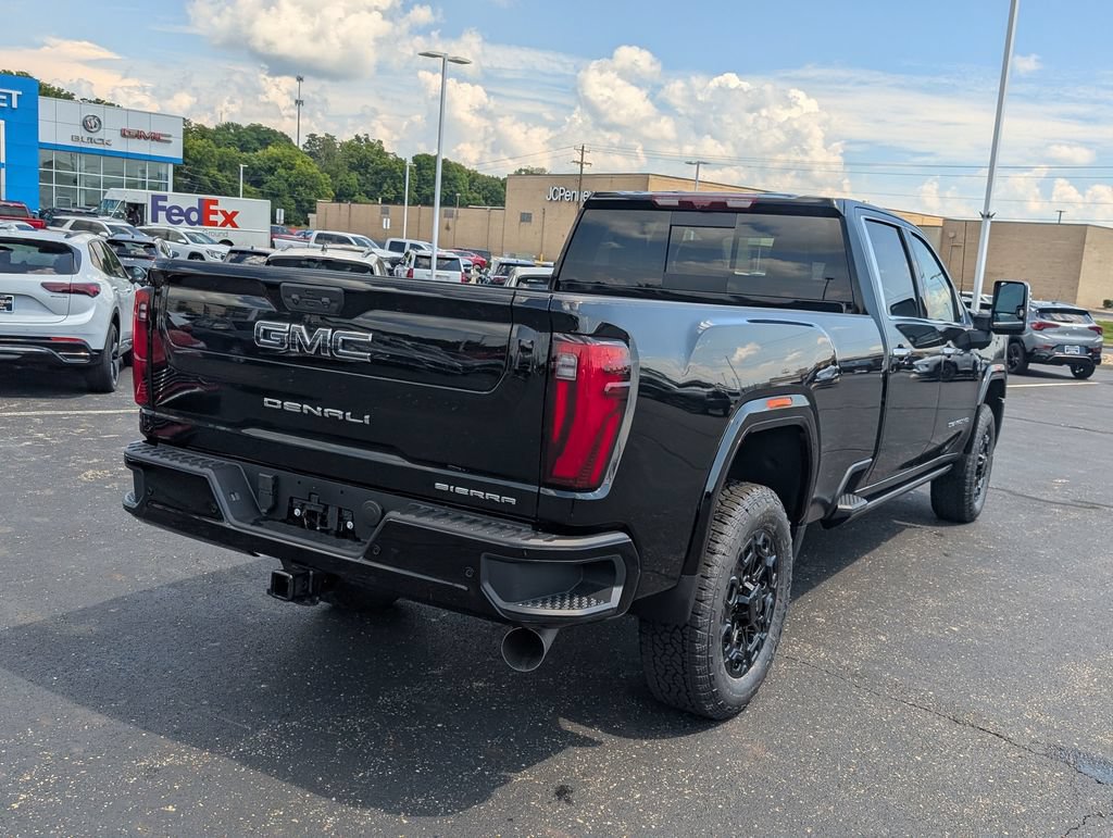 New 2026 GMC Sierra 3500 Denali Ultimate AWD/4WD image 8