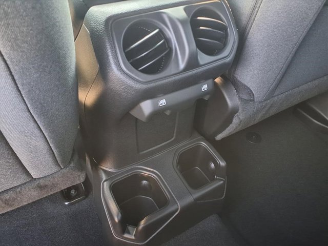 Used 2025 Jeep Wrangler Sport S image 20
