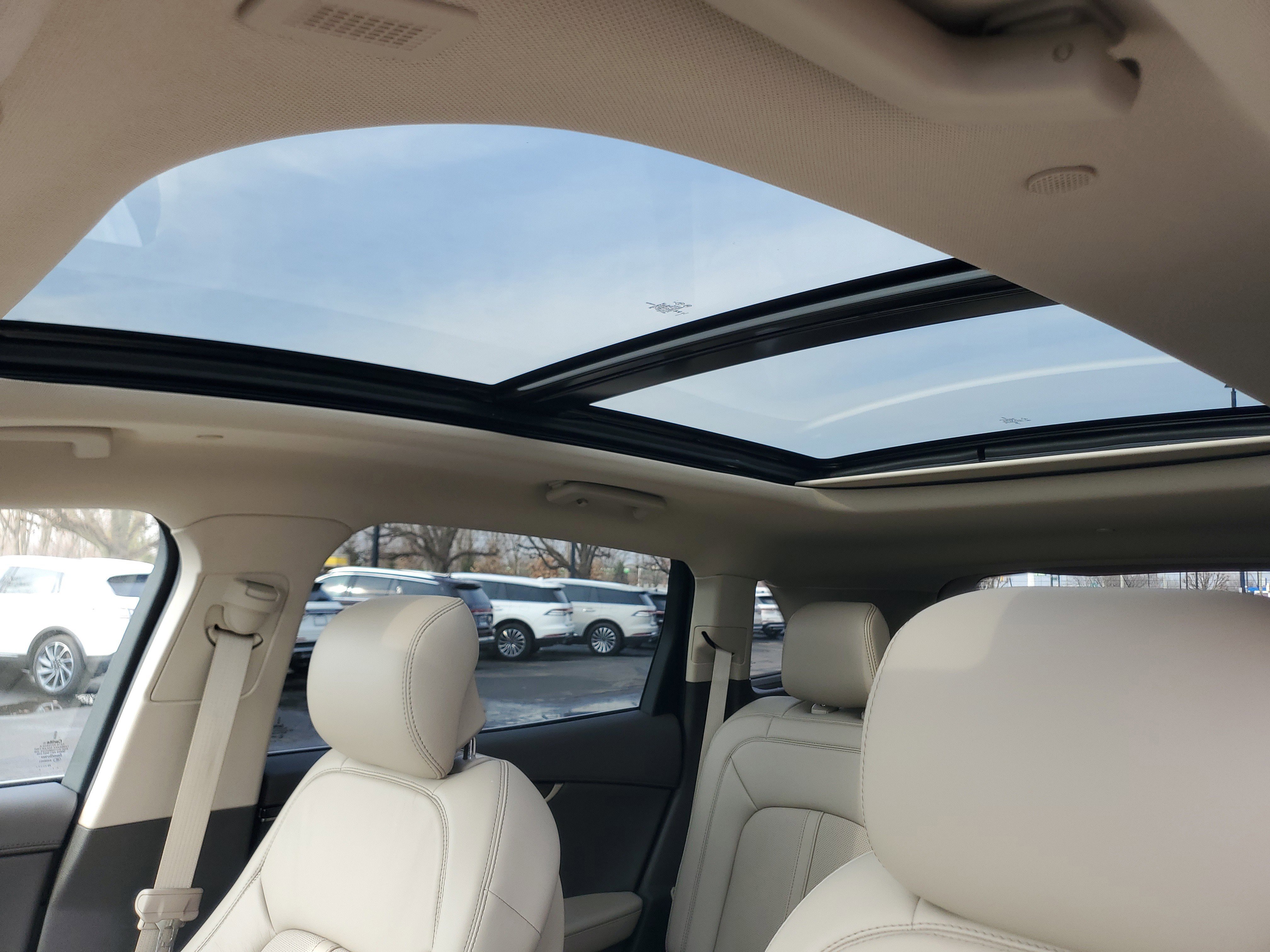 Certified 2023 Lincoln Nautilus Reserve w/ Equipment Group 201A image 11