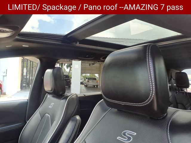 Used 2025 Chrysler Pacifica Limited FWD image 5