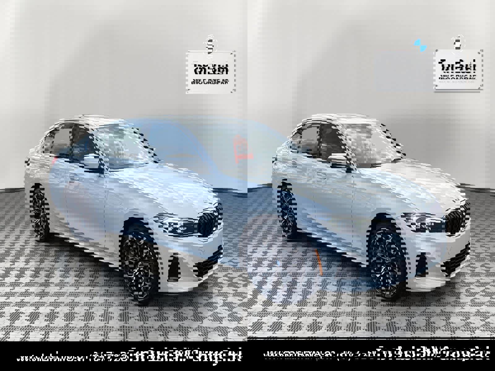 Certified 2025 BMW 330i Sedan w/ Convenience Package image 1