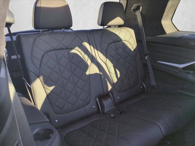 Used 2023 BMW X7 xDrive40i w/ M Sport Package image 30