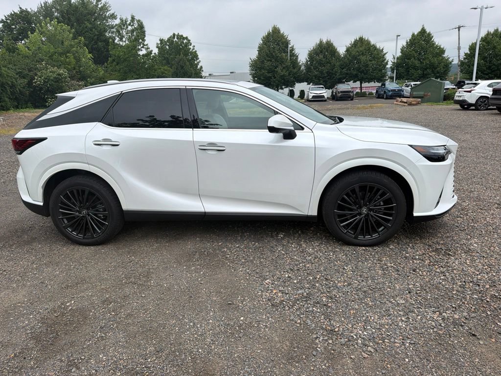 Used 2025 Lexus RX 350h AWD/4WD image 35