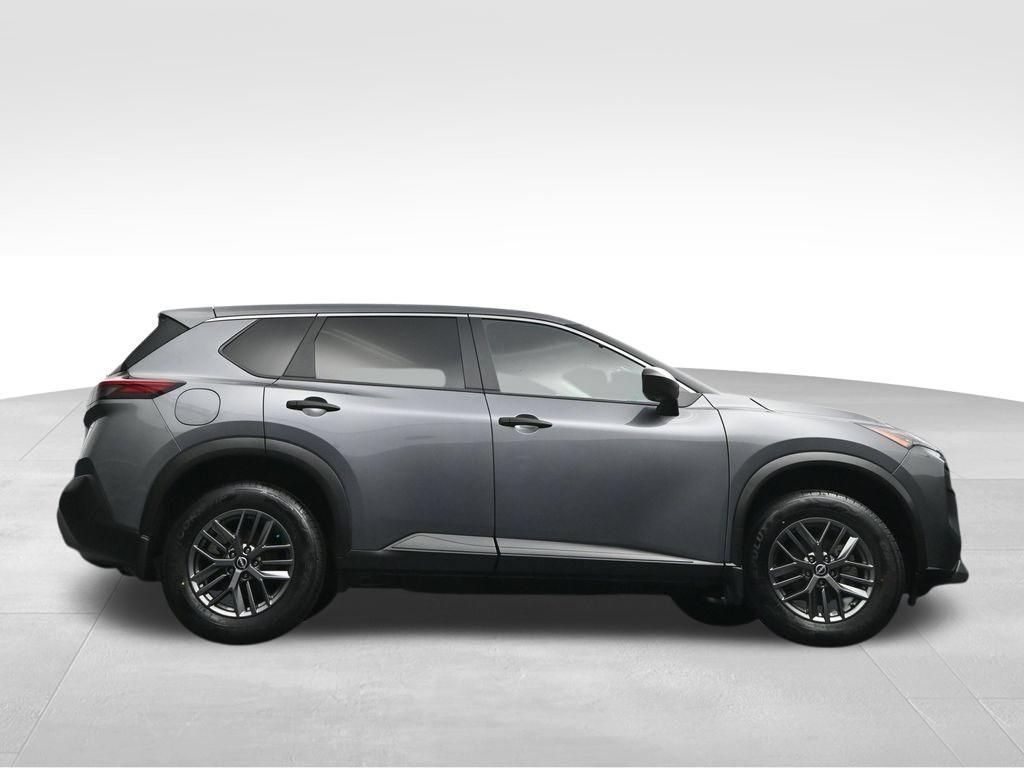 Used 2023 Nissan Rogue S AWD/4WD image 44