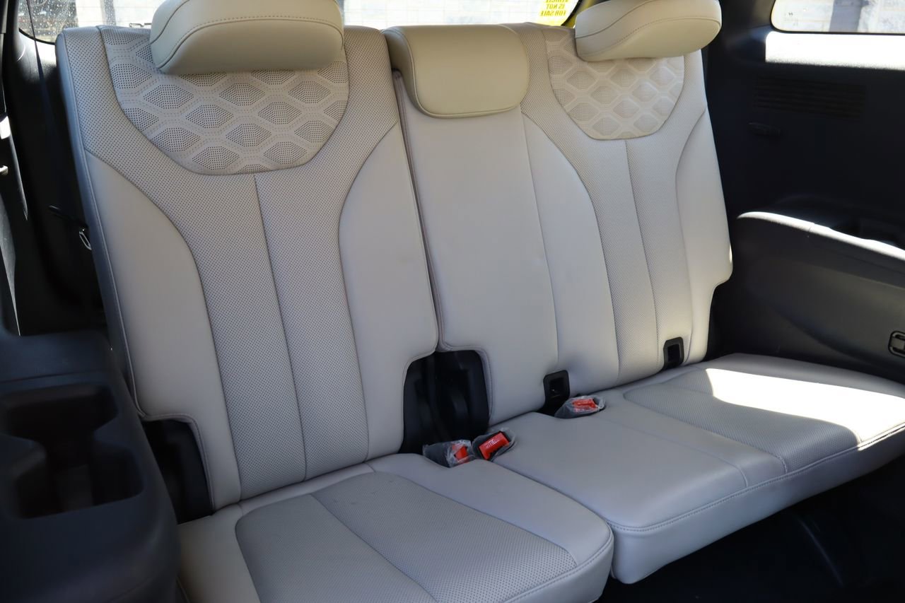 Used 2021 Hyundai Palisade Limited AWD/4WD image 19