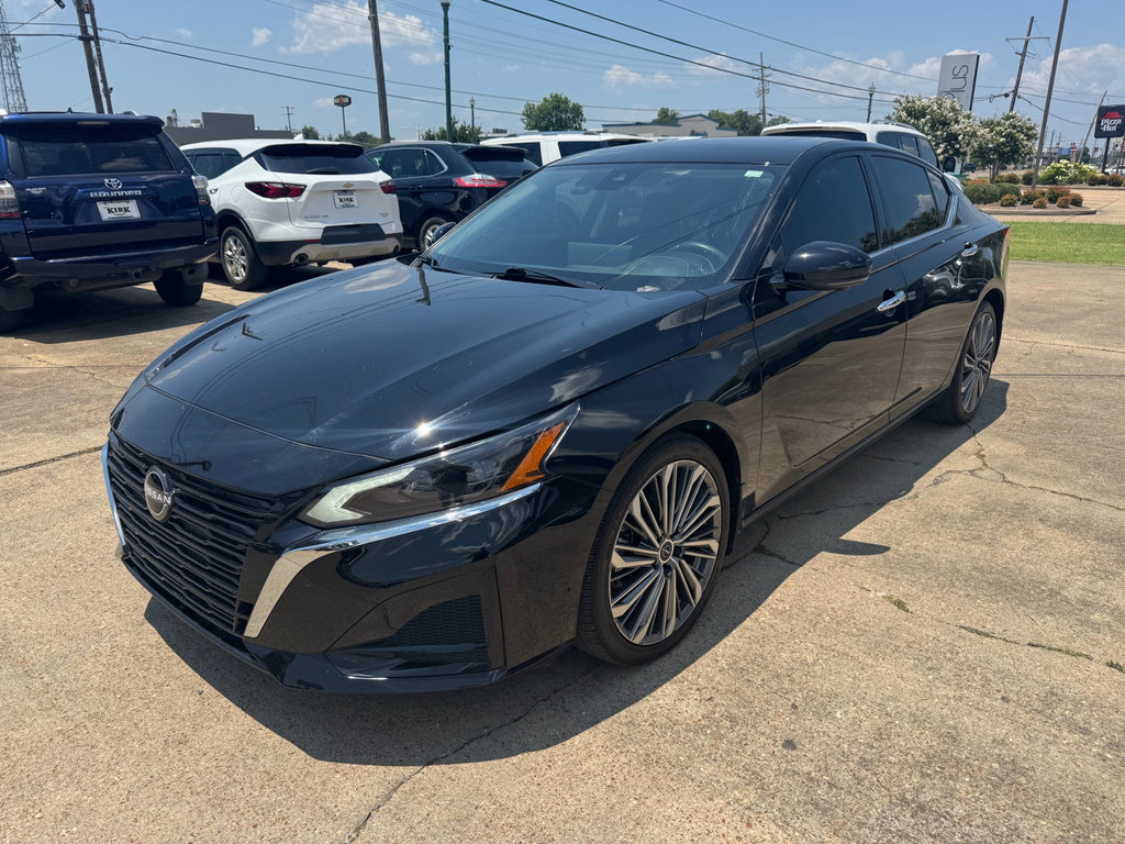 Used 2024 Nissan Altima 2.5 SL