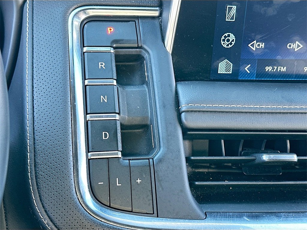 Used 2023 Chevrolet Tahoe Premier image 15