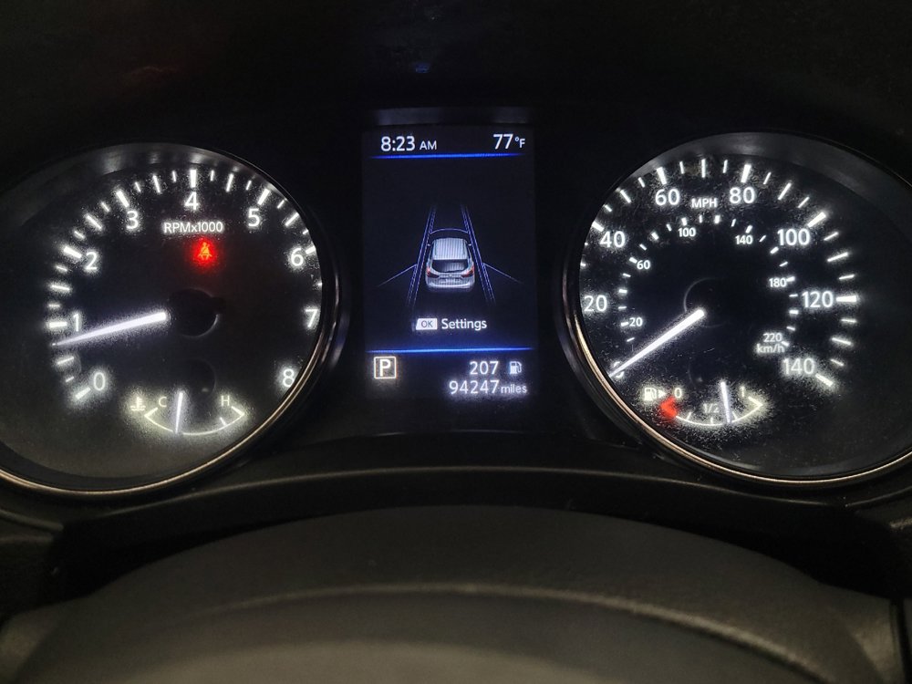 Used 2021 Nissan Rogue Sport SV FWD image 23