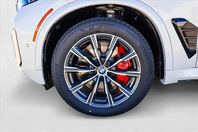 New 2026 BMW X5 M60i w/ Executive Package image 9