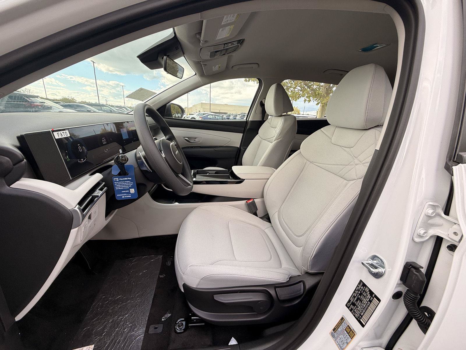 New 2026 Hyundai Tucson Blue SE AWD/4WD image 12
