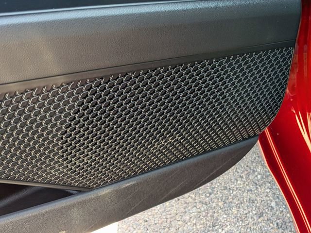 Used 2025 Hyundai Elantra Blue image 10