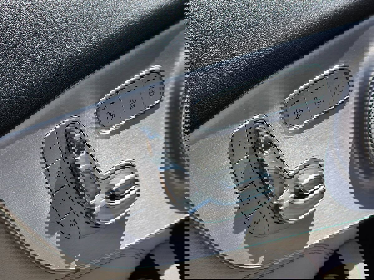 Used 2021 Mercedes-Benz C 300 Cabriolet image 27