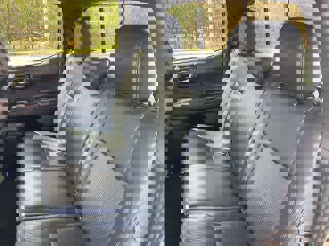 Used 2018 Toyota Tacoma Limited image 18