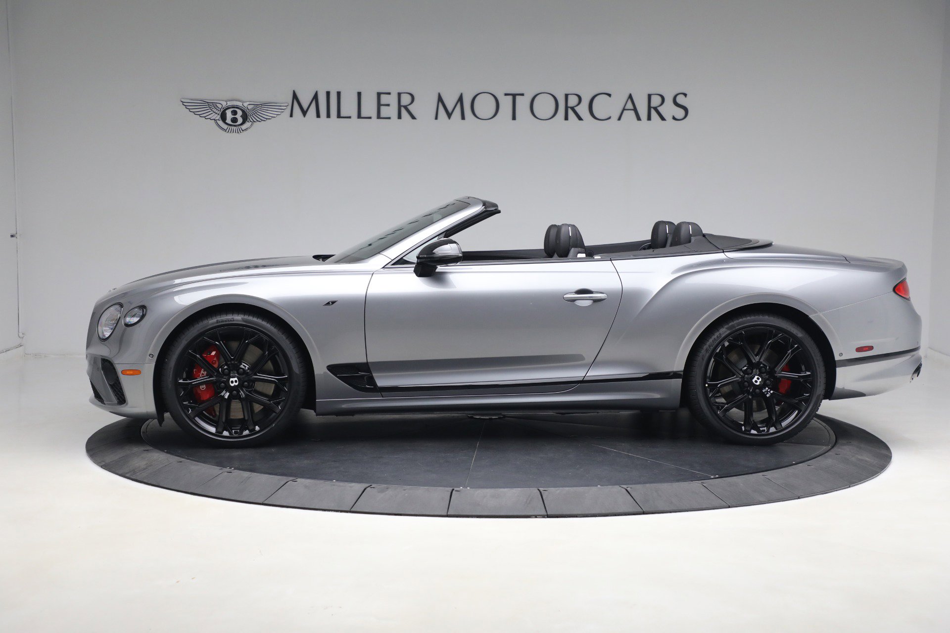 Certified 2023 Bentley Continental GT V8 image 4