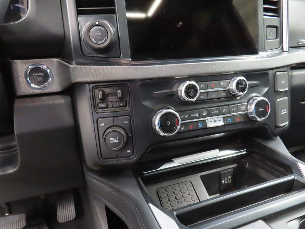 Used 2025 Ford F450 Platinum AWD/4WD image 67