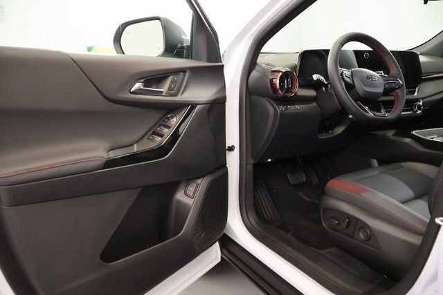 New 2026 Chevrolet Equinox RS image 6