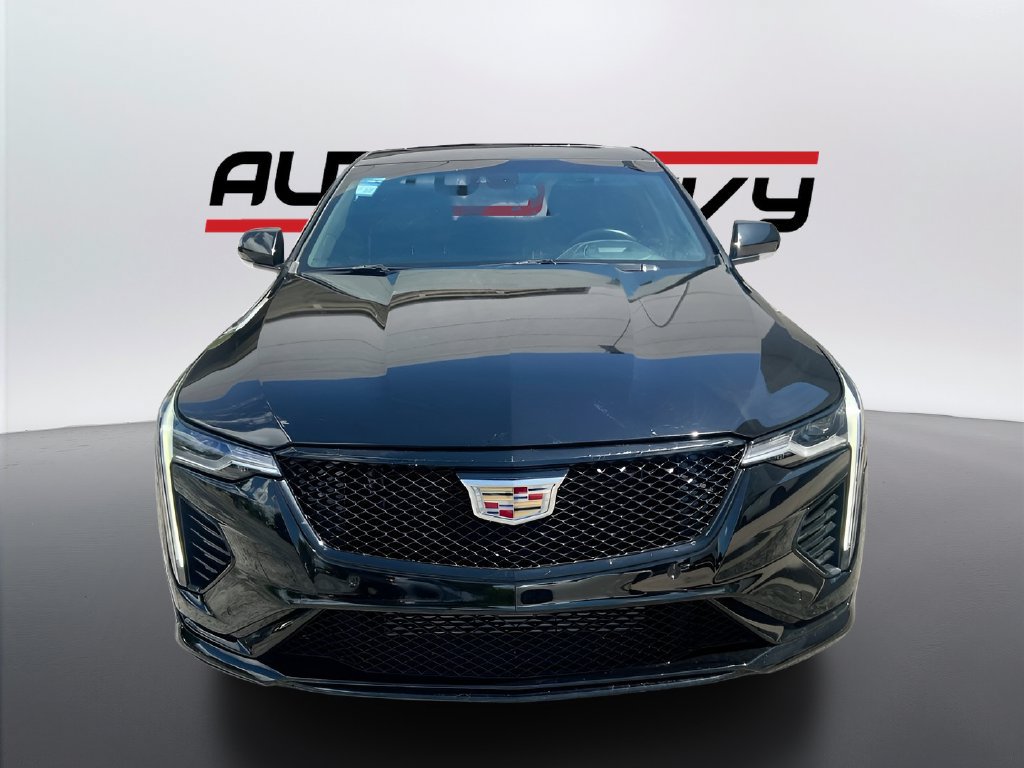Used 2023 Cadillac CT4 V RWD image 2