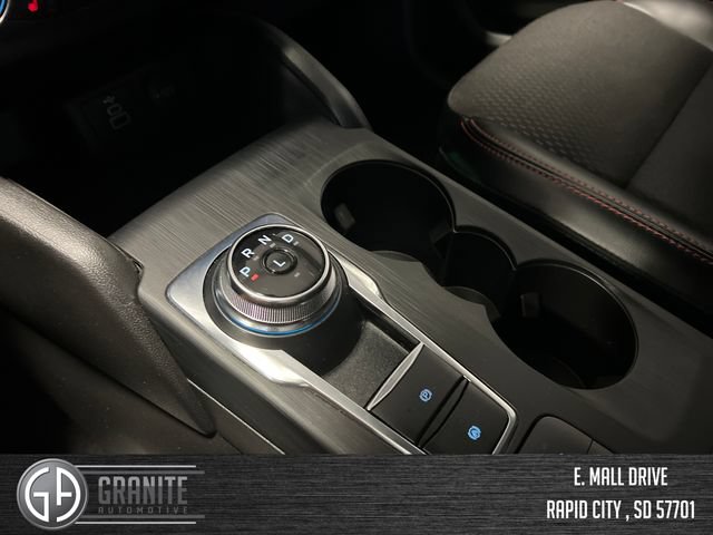 Used 2025 Ford Escape ST-Line Select AWD/4WD image 16