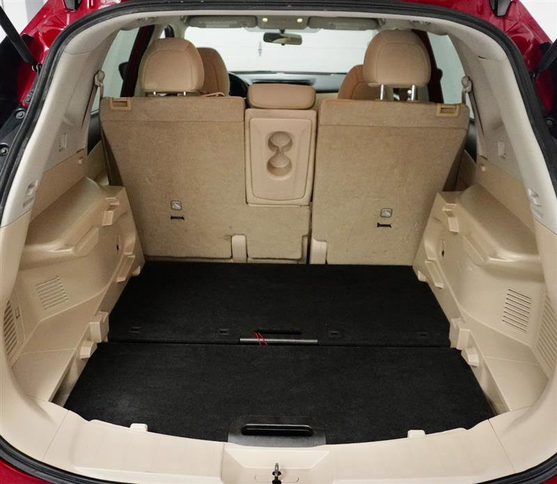 Used 2017 Nissan Rogue SV image 30