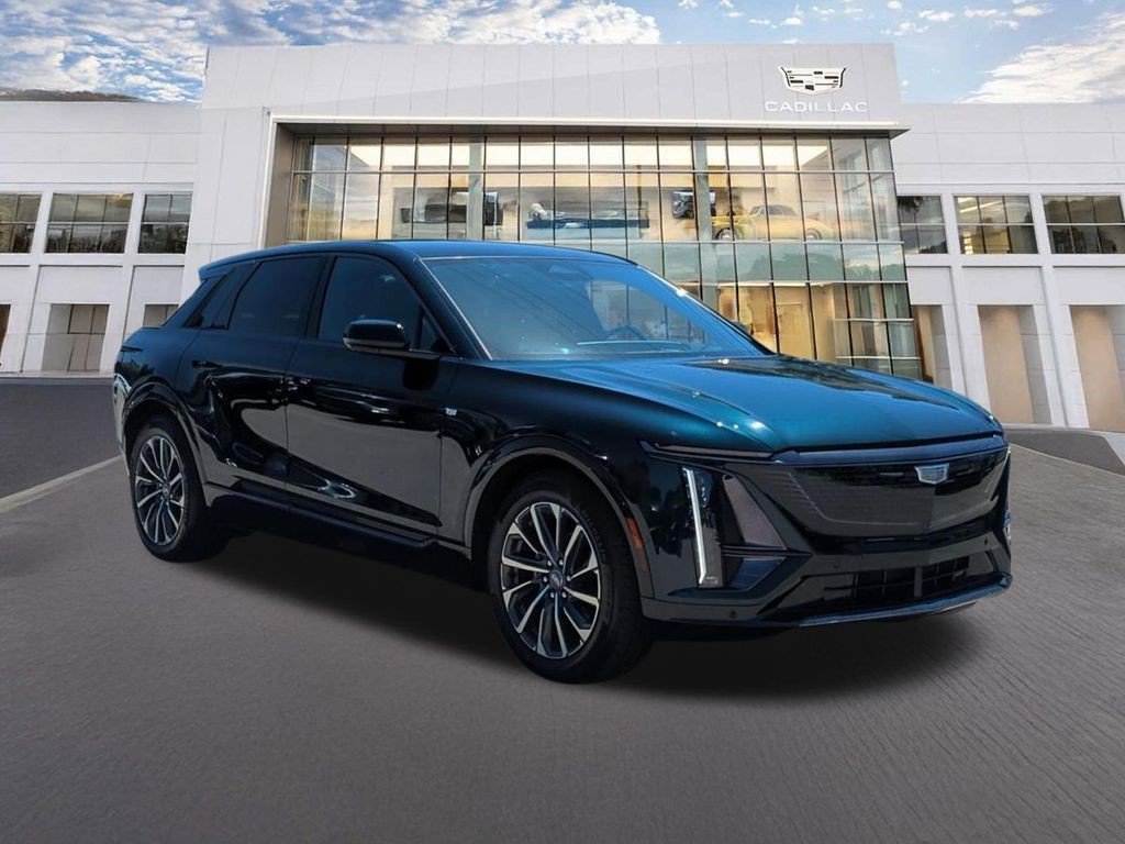 Certified 2024 Cadillac Lyriq Sport AWD/4WD image 3