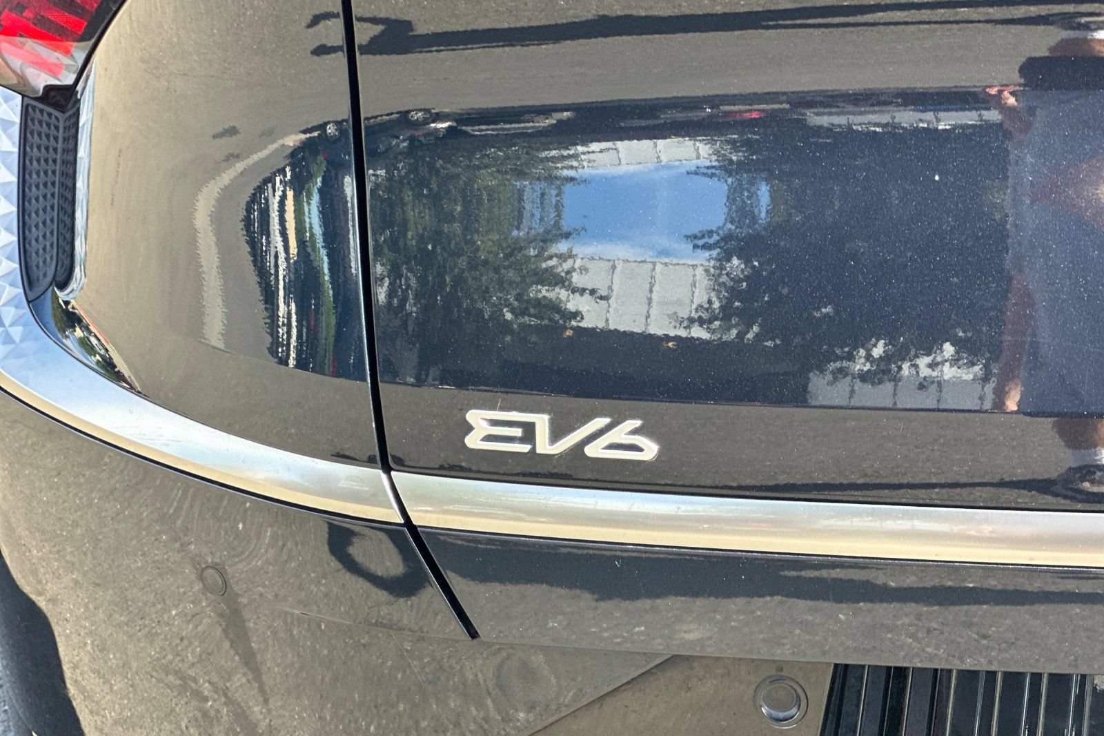 Used 2023 Kia EV6 Wind RWD image 27