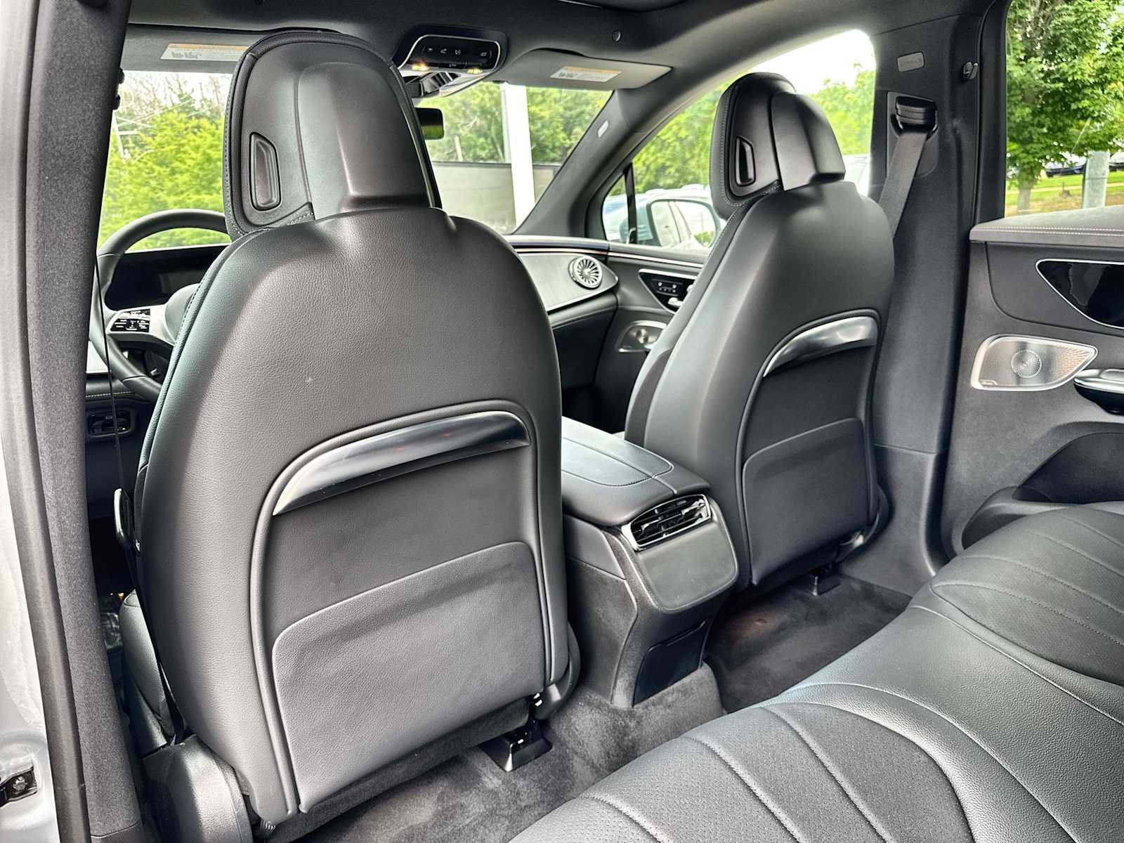 Used 2025 Mercedes-Benz EQE 350+ SUV image 17