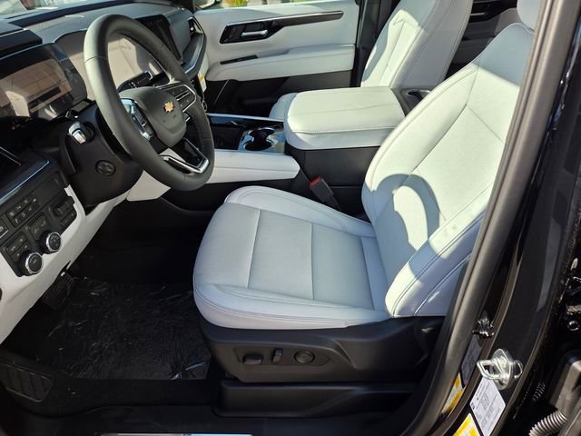 New 2026 Chevrolet Suburban Premier AWD/4WD image 6