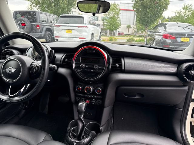Used 2015 MINI Cooper 2-Door Hardtop FWD image 11