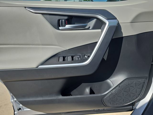 New 2025 Toyota RAV4 XLE image 26