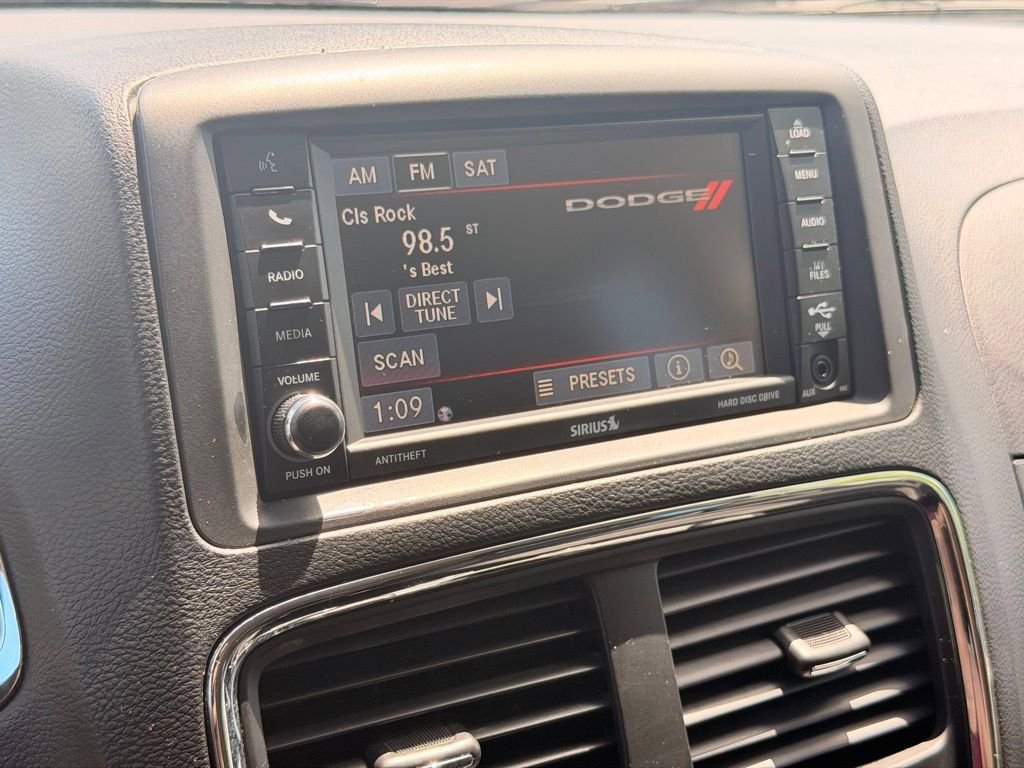 Used 2017 Dodge Grand Caravan SE w/ Power Window Group FWD image 26