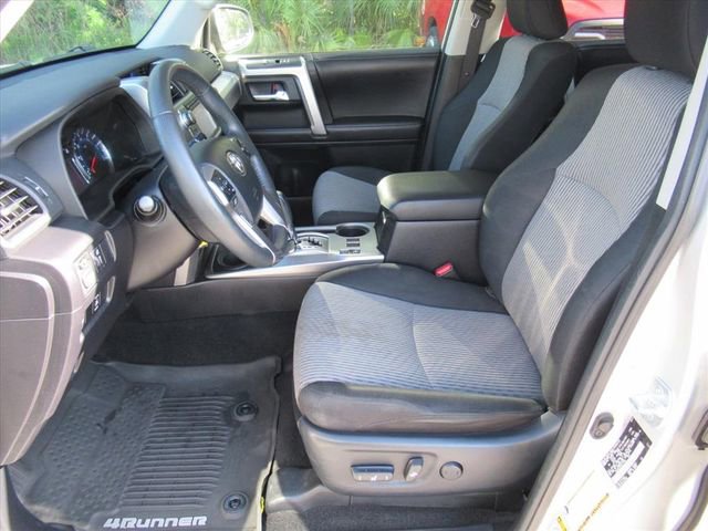 Used 2018 Toyota 4Runner SR5 image 15