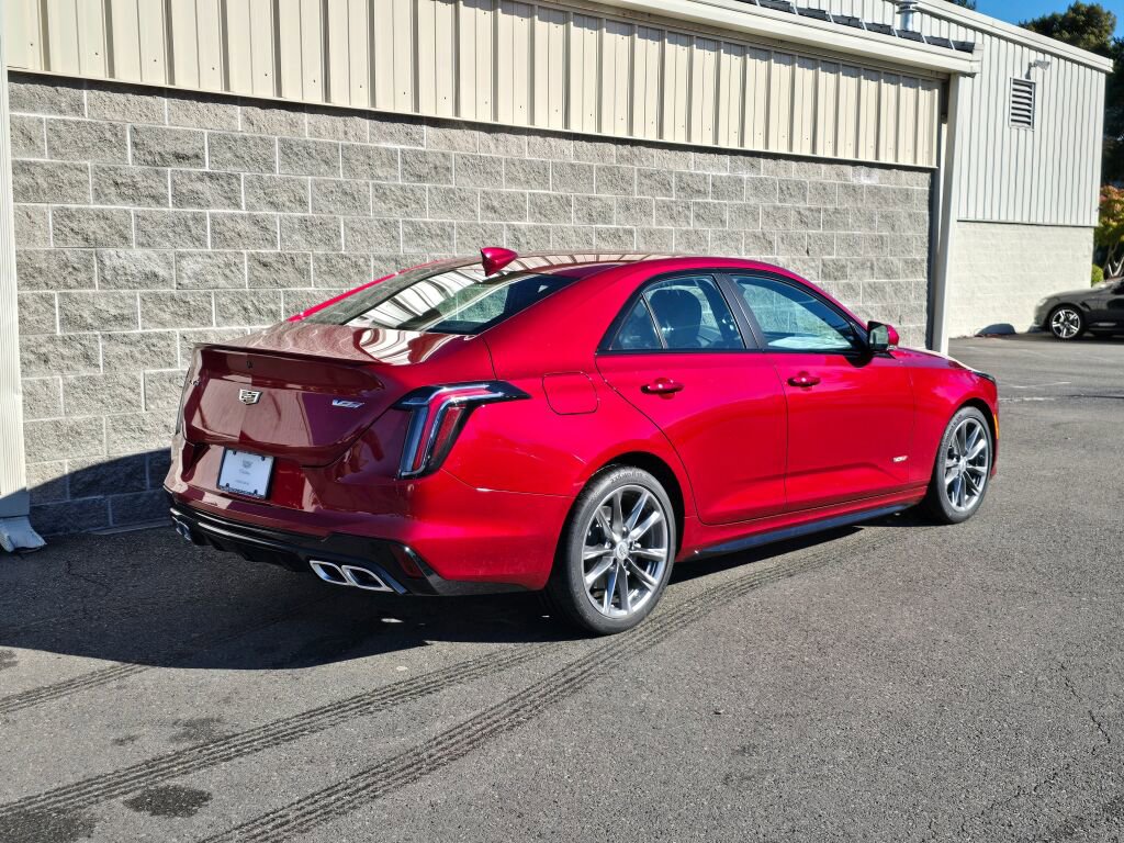 New 2026 Cadillac CT4 V image 8