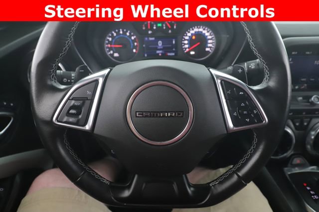 Used 2021 Chevrolet Camaro LT w/ Technology Package image 20