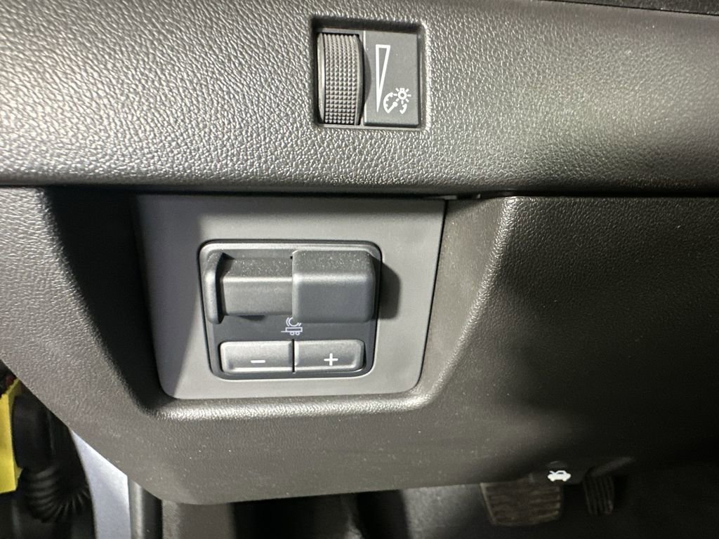 Used 2024 Chevrolet Colorado Trail Boss w/ Advanced Trailering Package image 21