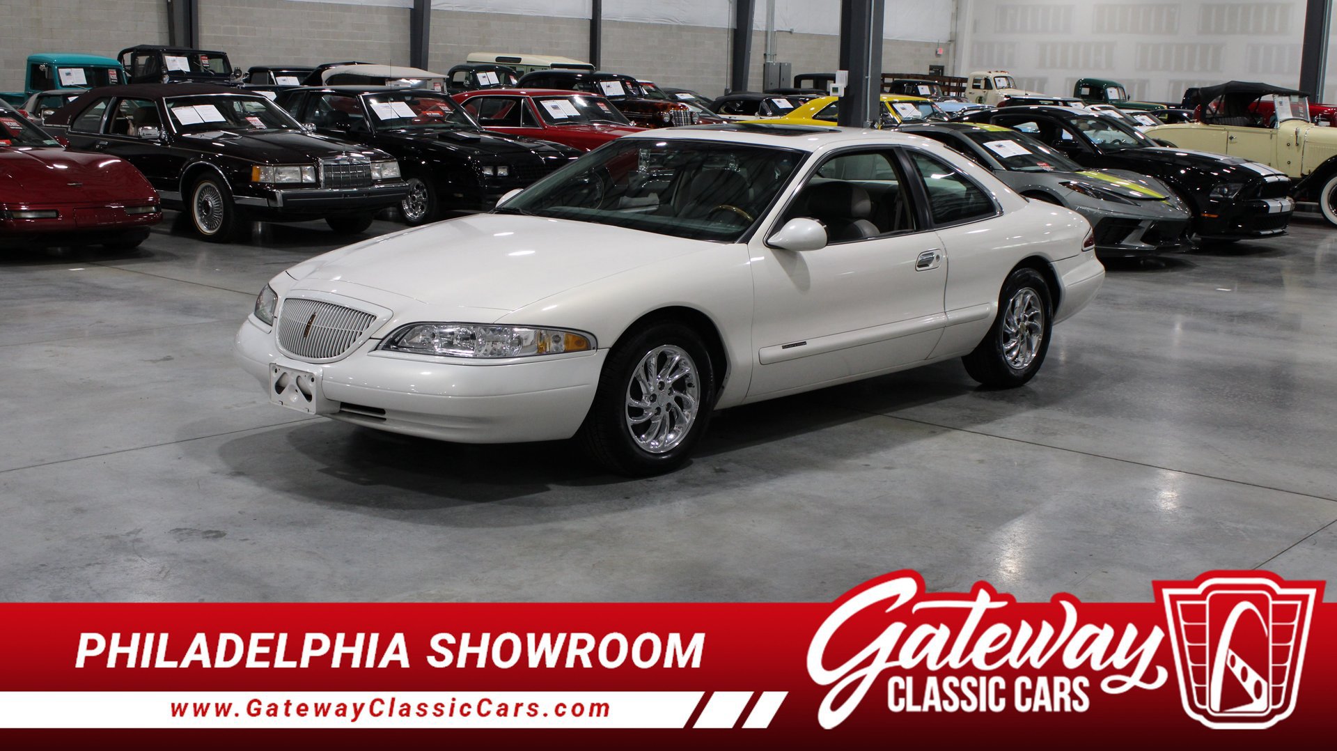 Used 1998 Lincoln Mark VIII LSC RWD image 1