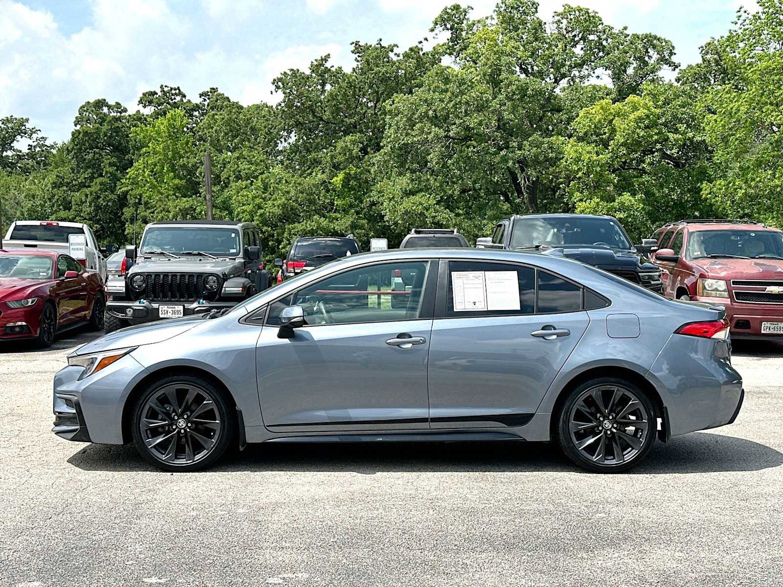 Used 2024 Toyota Corolla SE FWD image 12