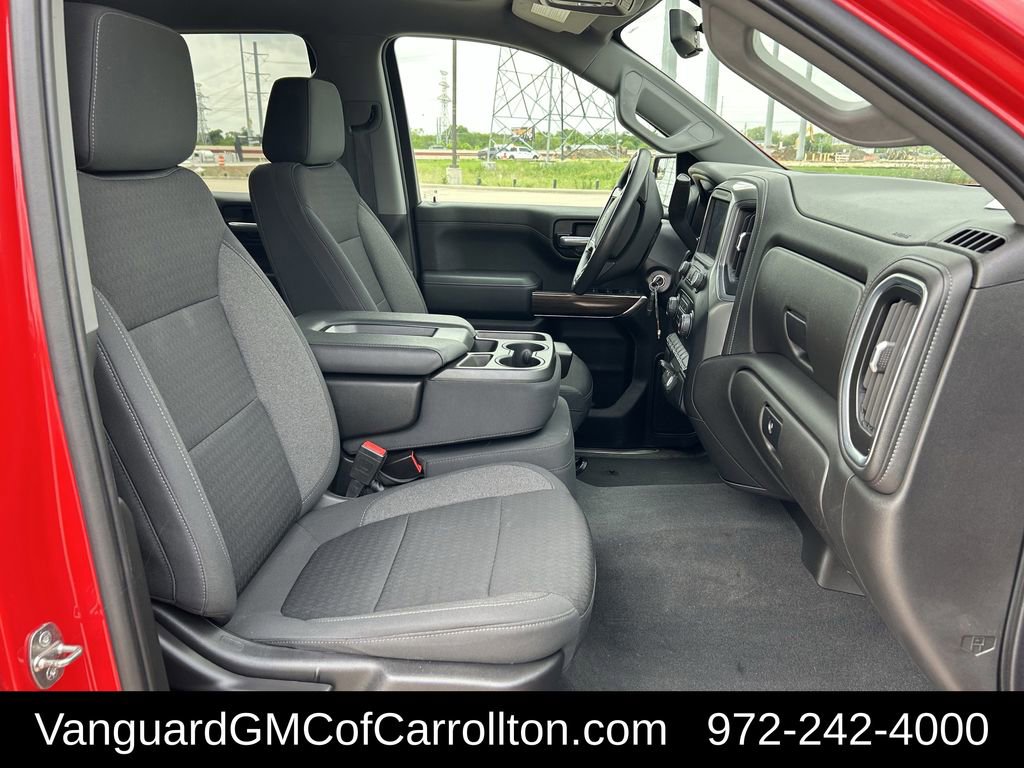Used 2021 Chevrolet Silverado 1500 LT image 32