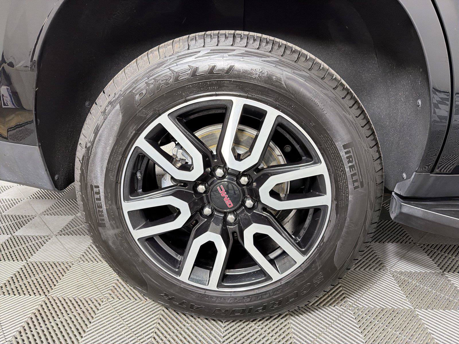 Certified 2023 GMC Yukon AT4 w/ LPO, Floor Liner Package AWD/4WD image 16