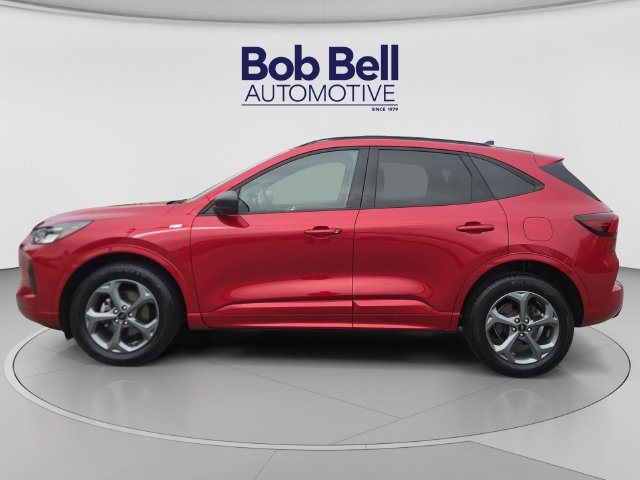 Certified 2023 Ford Escape ST-Line w/ Tech Pack #1 AWD/4WD image 2