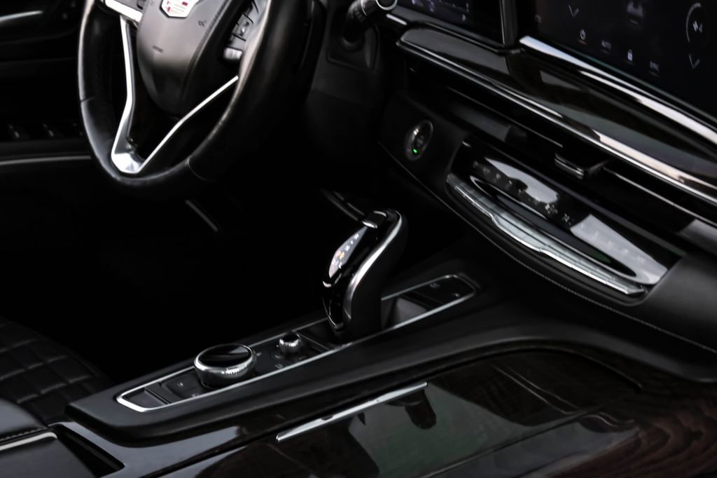 Used 2021 Cadillac Escalade Sport Platinum w/ LPO, Floor Liner Package image 29