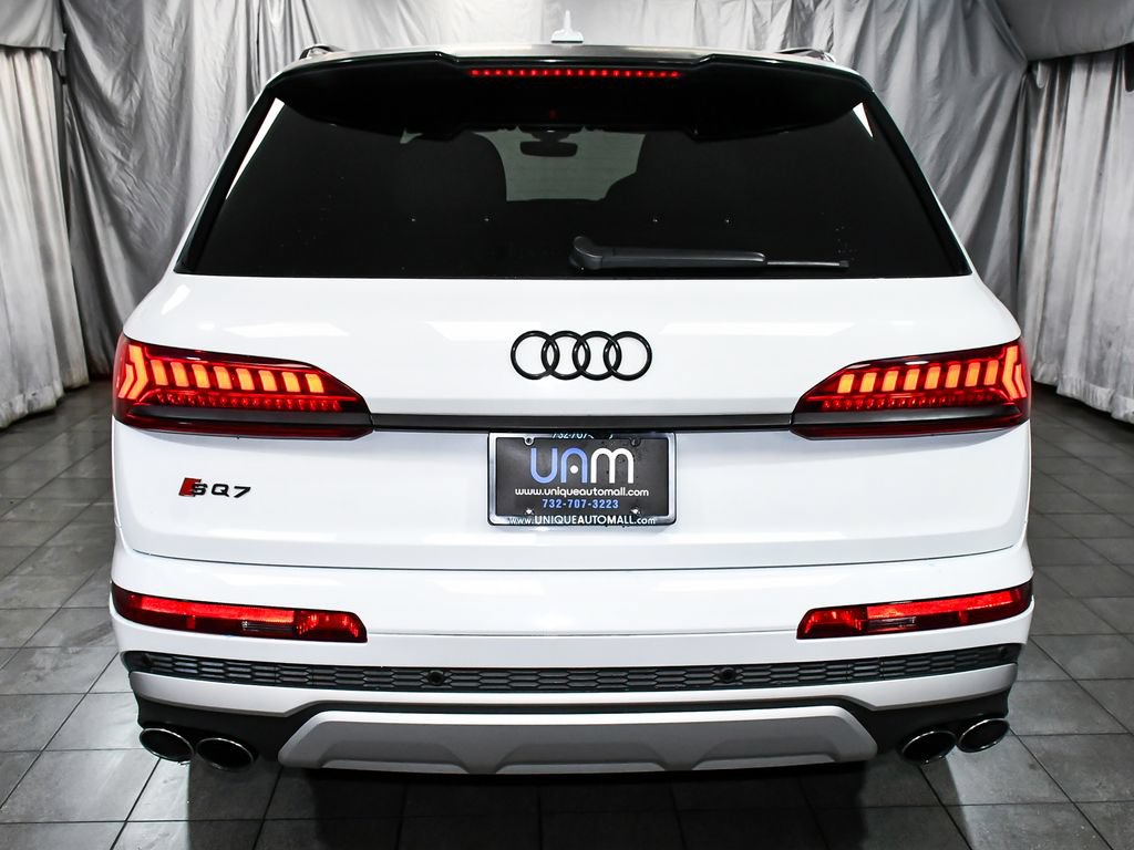 Used 2024 Audi SQ7 Prestige w/ Prestige Package AWD/4WD image 5
