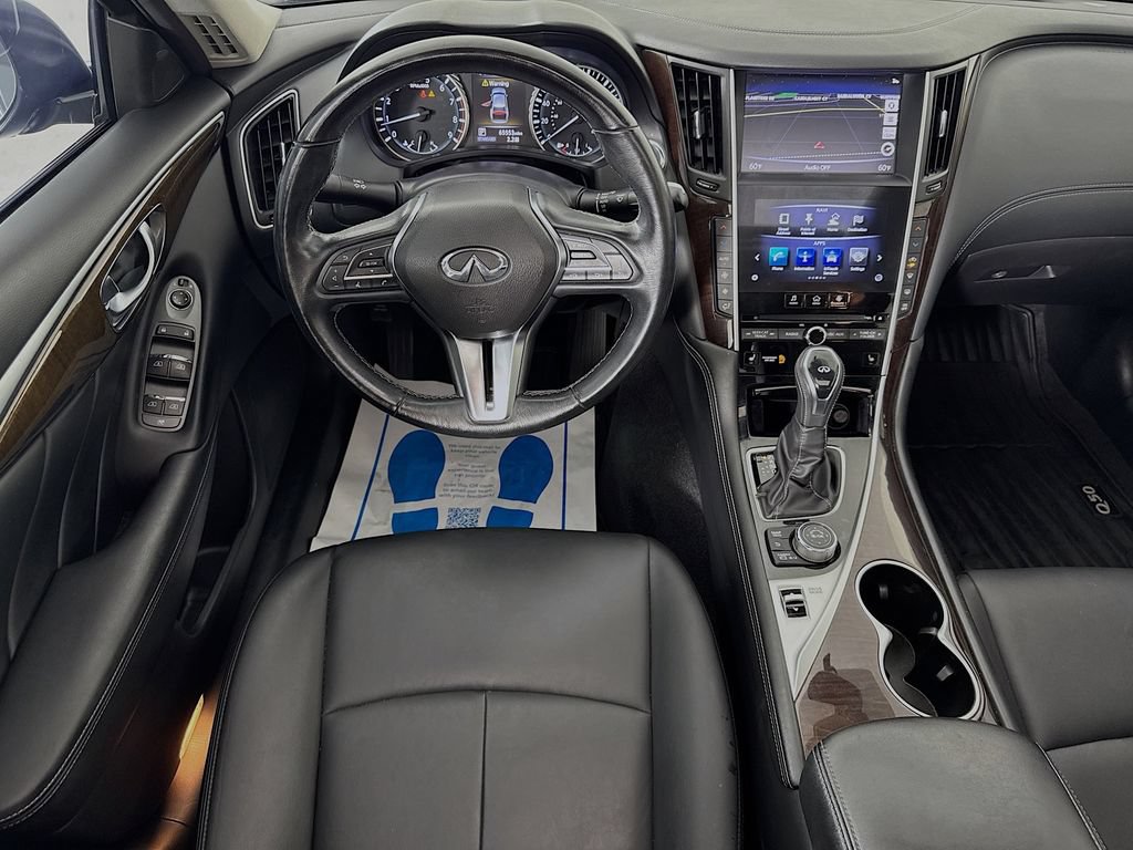 Used 2019 INFINITI Q50 Luxe w/ Essential Package (3.0T Luxe) RWD image 29