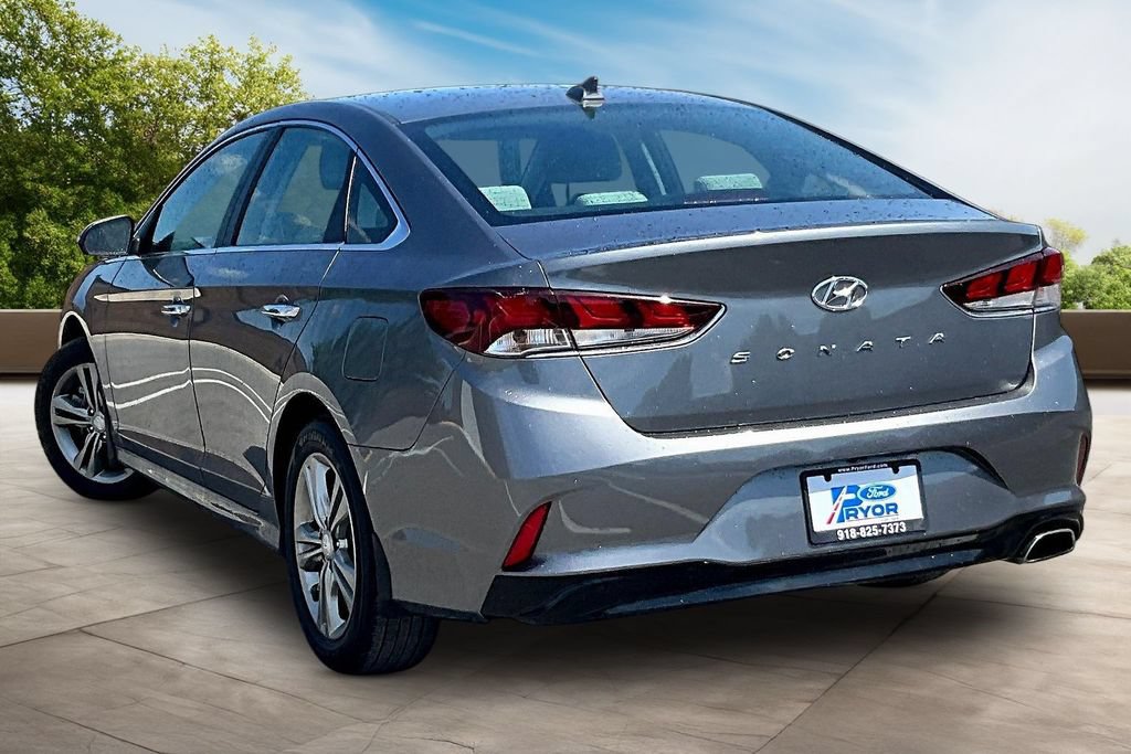 Used 2019 Hyundai Sonata SEL w/ Tech Package 02 FWD image 12