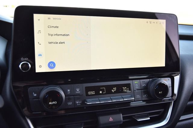 Used 2024 Toyota Grand Highlander XLE image 14